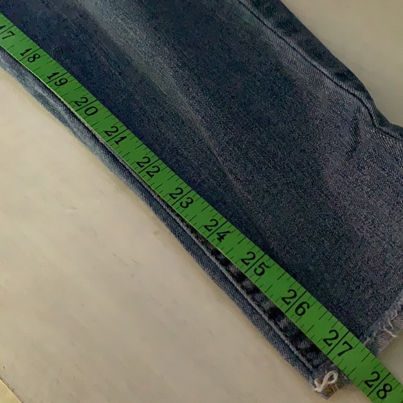 Universal threads distressed jeans size 10 - Picture 5 of 5